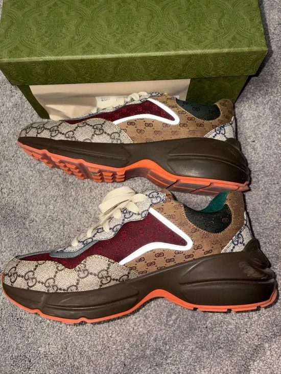 Gucci Rython Sneakers - Picture 2 of 5